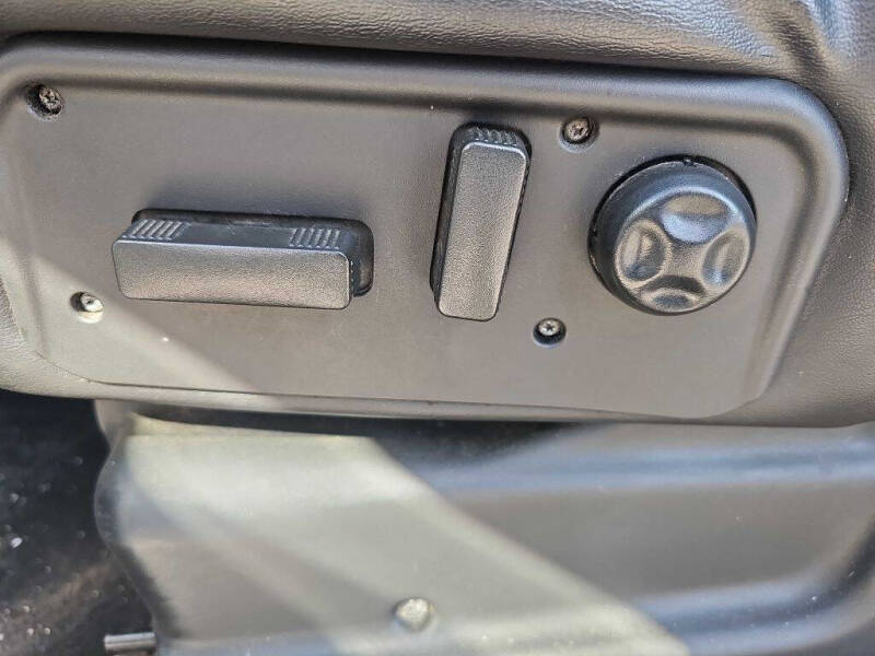 2005 HUMMER H2