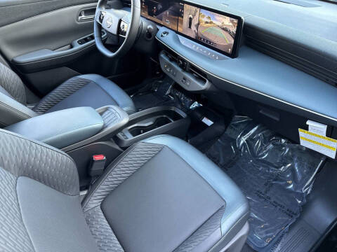 2026 Nissan LEAF Platinum+