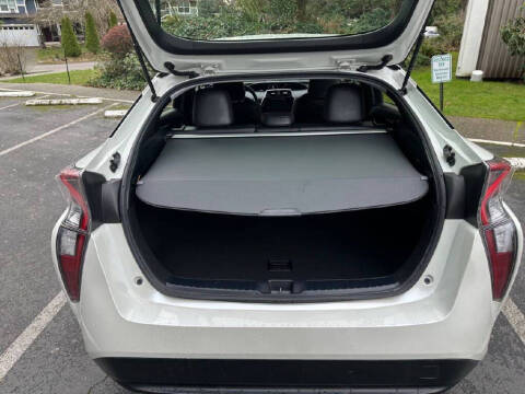 2016 Toyota Prius Four