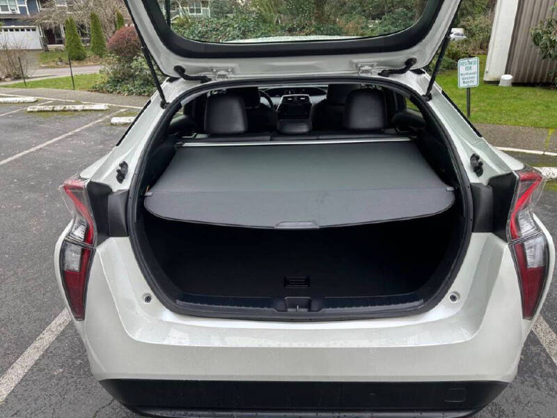 2016 Toyota Prius Four