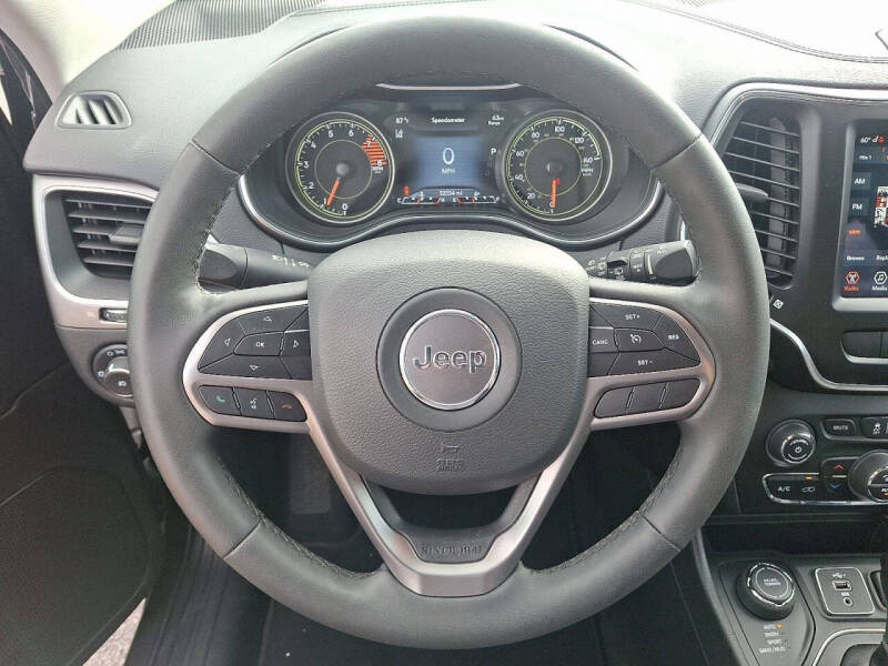 2022 Jeep Cherokee Latitude Lux