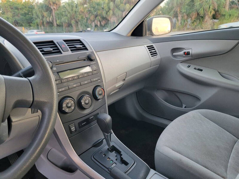 2009 Toyota Corolla LE