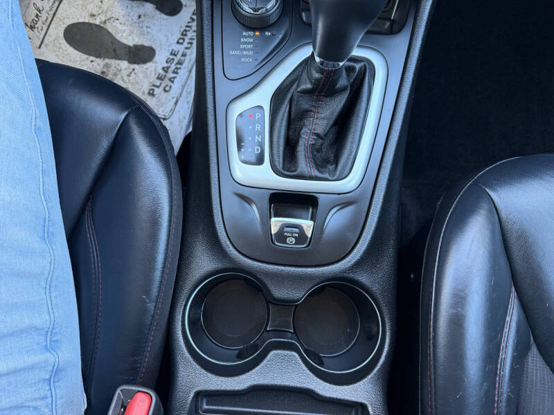 2017 Jeep Cherokee Trailhawk