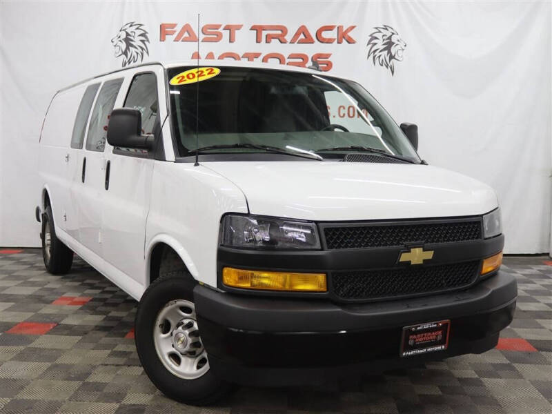 2022 Chevrolet Express 2500