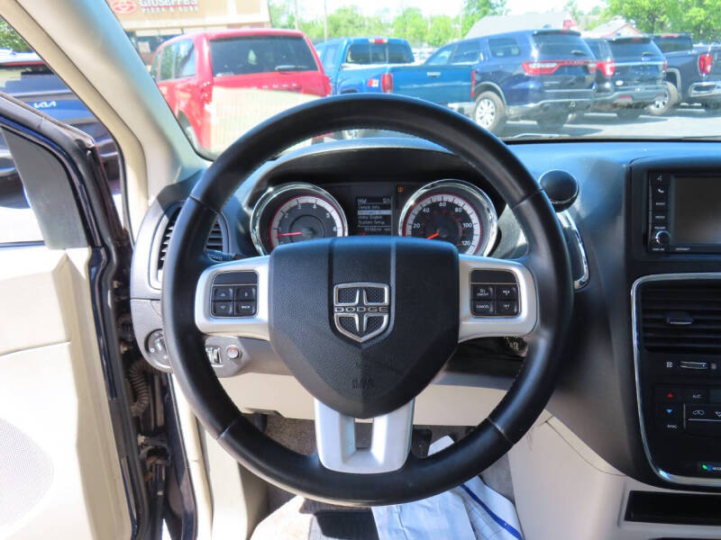 2012 Dodge Grand Caravan Crew