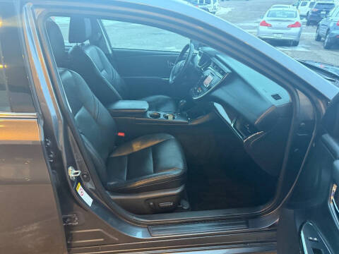 2014 Toyota Avalon Hybrid XLE Premium