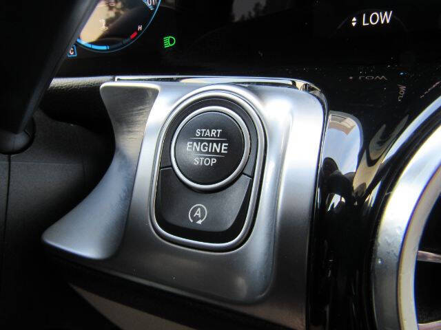 2023 Mercedes-Benz GLB GLB 250