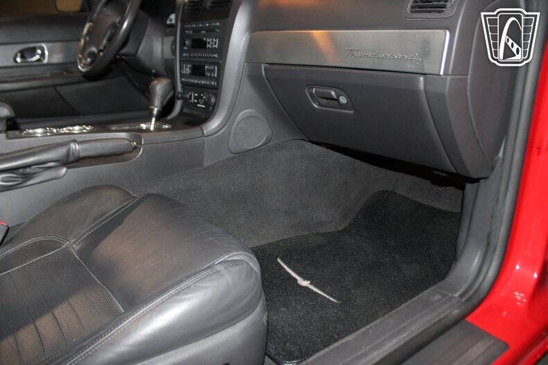 2002 Ford Thunderbird Deluxe