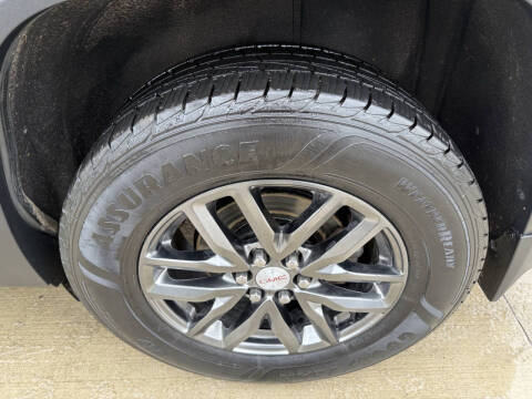 2017 GMC Acadia SLT-1