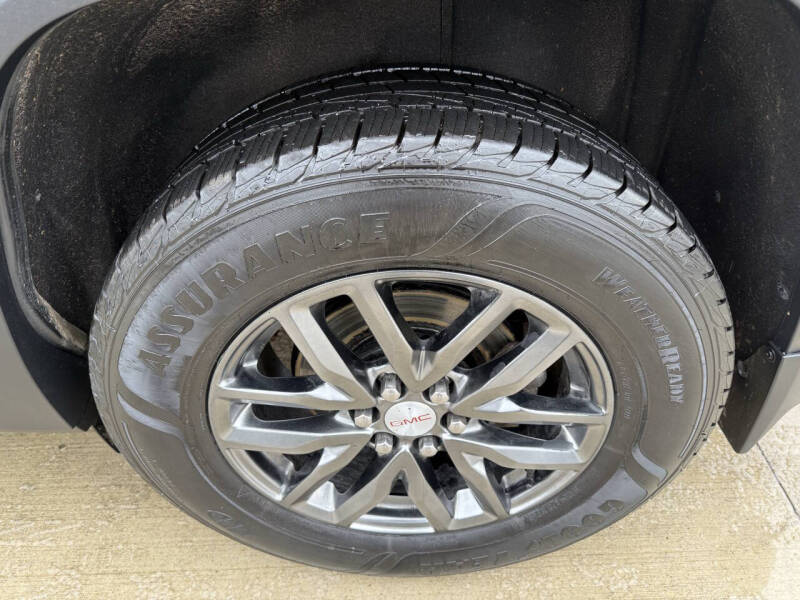 2017 GMC Acadia SLT-1