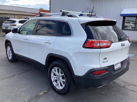 2016 Jeep Cherokee