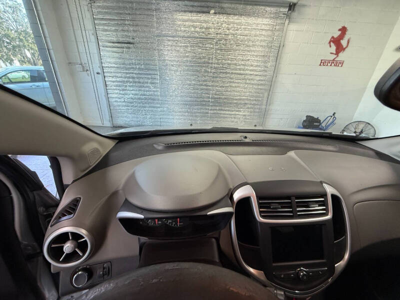 2019 Chevrolet Sonic LT Auto