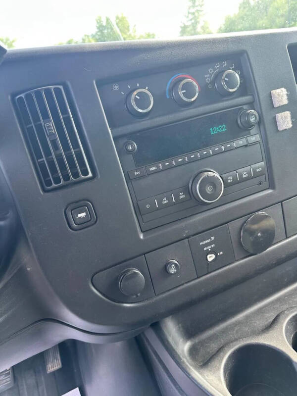 2015 GMC Savana 2500