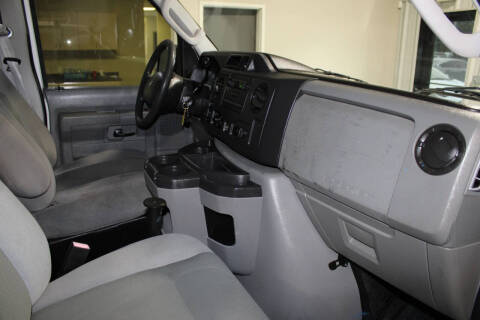 2009 Ford E-Series E-150