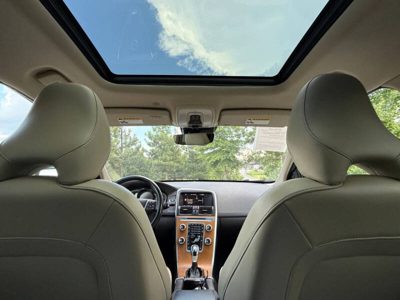 2017 Volvo XC60 T6 Inscription