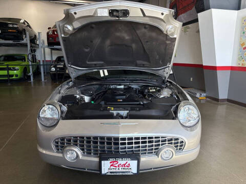 2004 Ford Thunderbird Deluxe