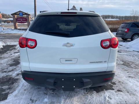 2011 Chevrolet Traverse LS