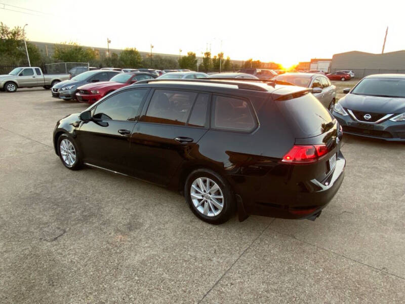 2015 Volkswagen Golf SportWagen TSI S