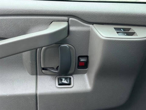 2021 Chevrolet Express 2500
