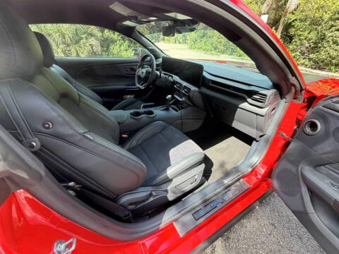 2024 Ford Mustang Dark Horse