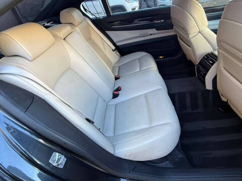 2012 BMW 7 Series 750Li