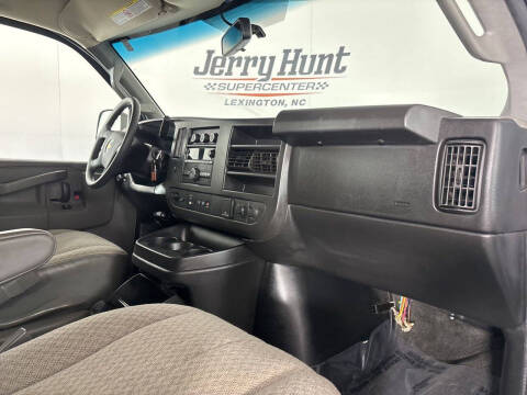 2017 Chevrolet Express LT 3500