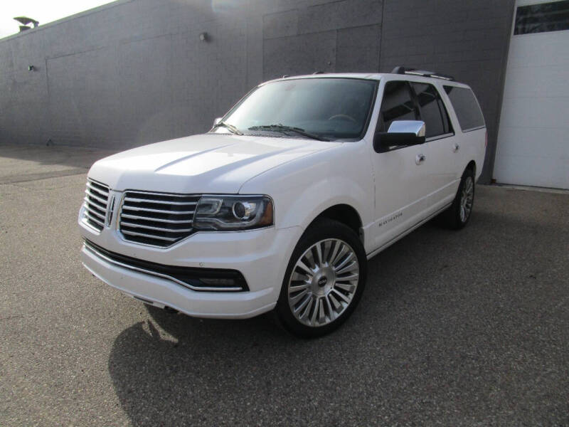 2017 Lincoln Navigator L Select