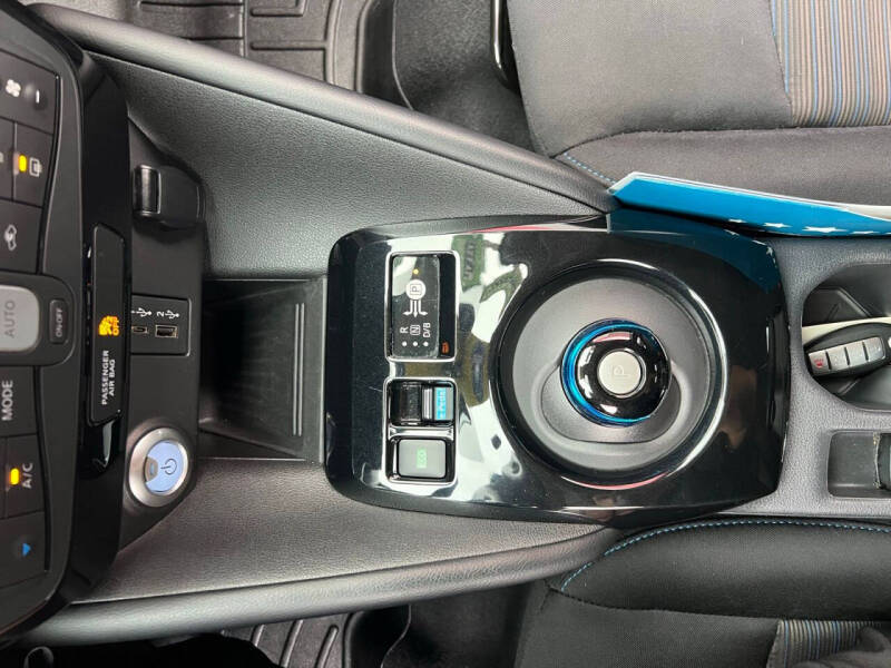 2020 Nissan LEAF SV PLUS