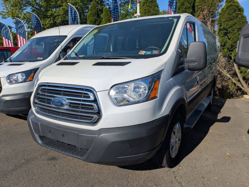 2019 Ford Transit Van Base's photo