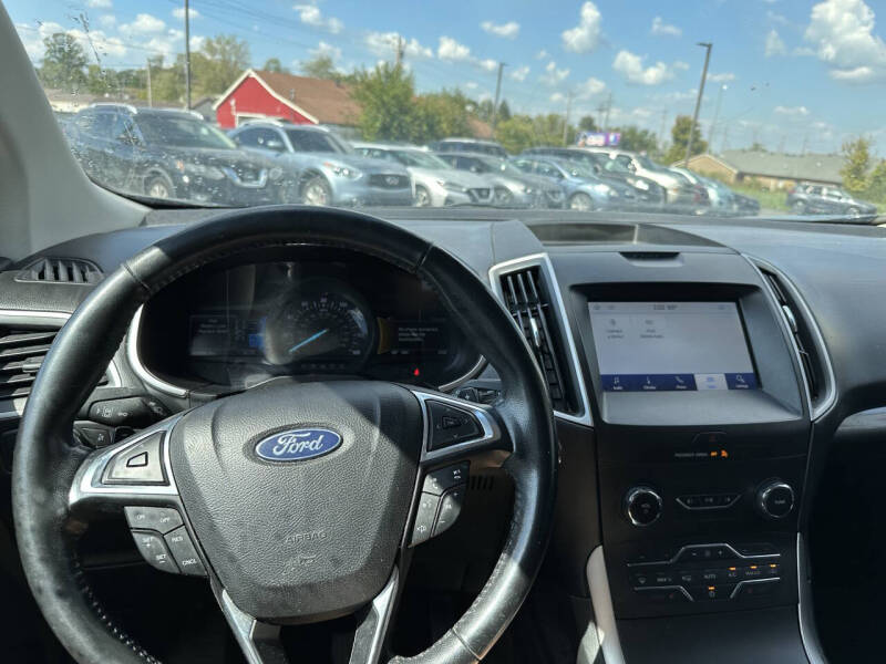 2020 Ford Edge SEL