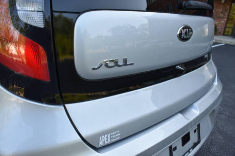 2017 Kia Soul +