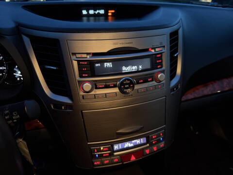 2011 Subaru Outback 2.5i Limited