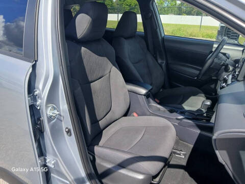 2022 Toyota Corolla Cross LE