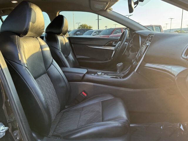 2016 Nissan Maxima 3.5 SR