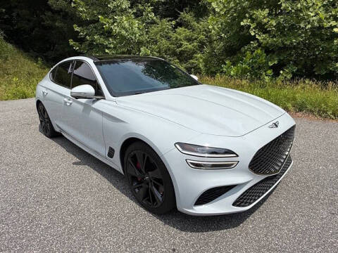 2023 Genesis G70