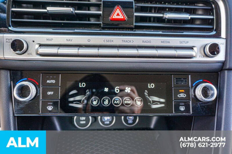 2025 Genesis G70