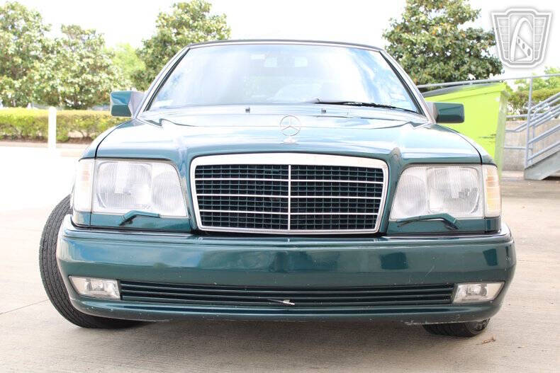 1994 Mercedes-Benz E-Class E 320
