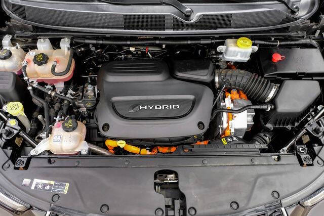 2022 Chrysler Pacifica Hybrid Pinnacle