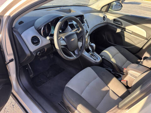 2012 Chevrolet Cruze LS