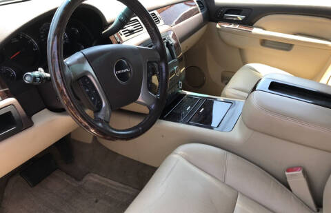 2011 GMC Yukon XL for sale at Westok Auto Leasing in Weatherford OK