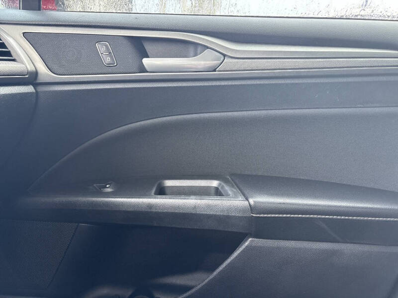 2019 Ford Fusion SE