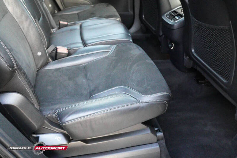 2019 Volvo XC90 T6 R-Design