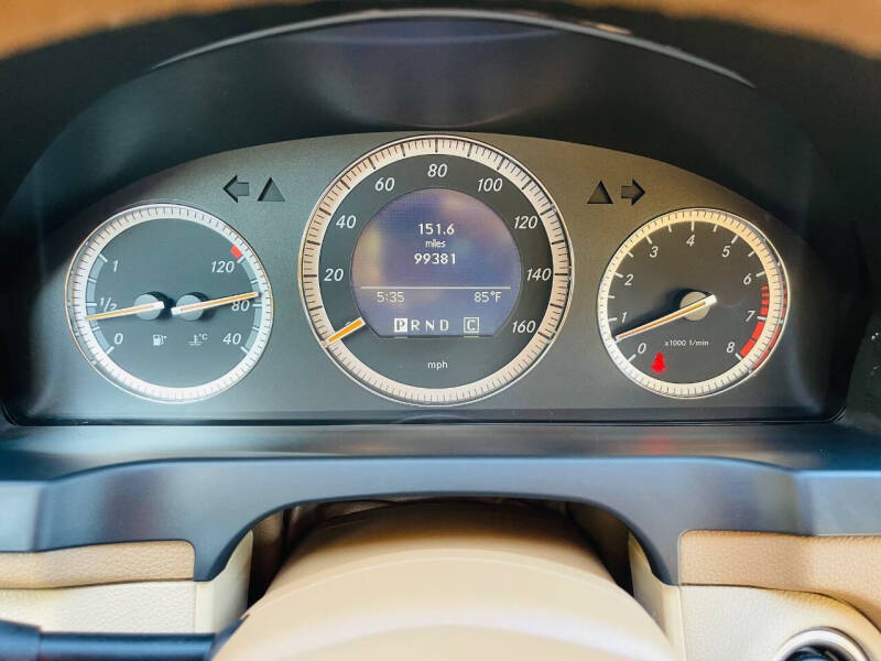 2008 Mercedes-Benz C-Class C 300 Luxury 4MATIC