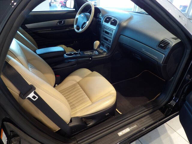 2005 Ford Thunderbird Deluxe