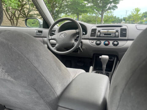 2003 Toyota Camry LE
