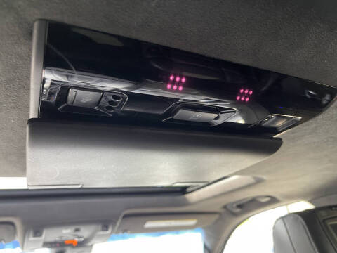 2018 Cadillac Escalade Platinum