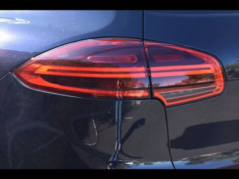 2017 Porsche Cayenne S E-Hybrid