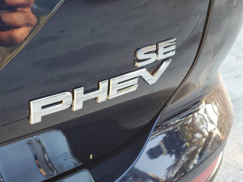 2025 Mitsubishi Outlander PHEV SE