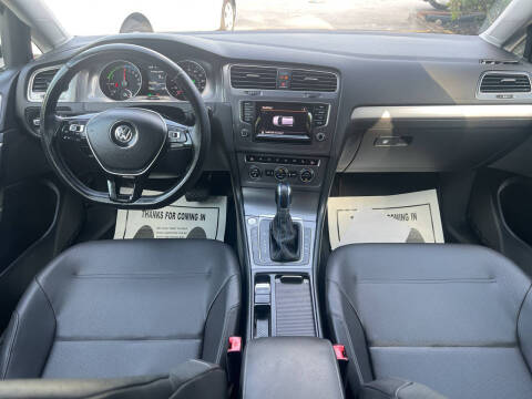 2015 Volkswagen e-Golf SEL Premium