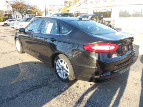 2018 Ford Fusion SE
